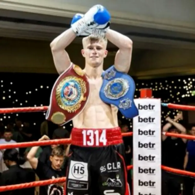 Scots Boxer Colin Cairney in Coma After Thailand Tuk-Tuk Fall