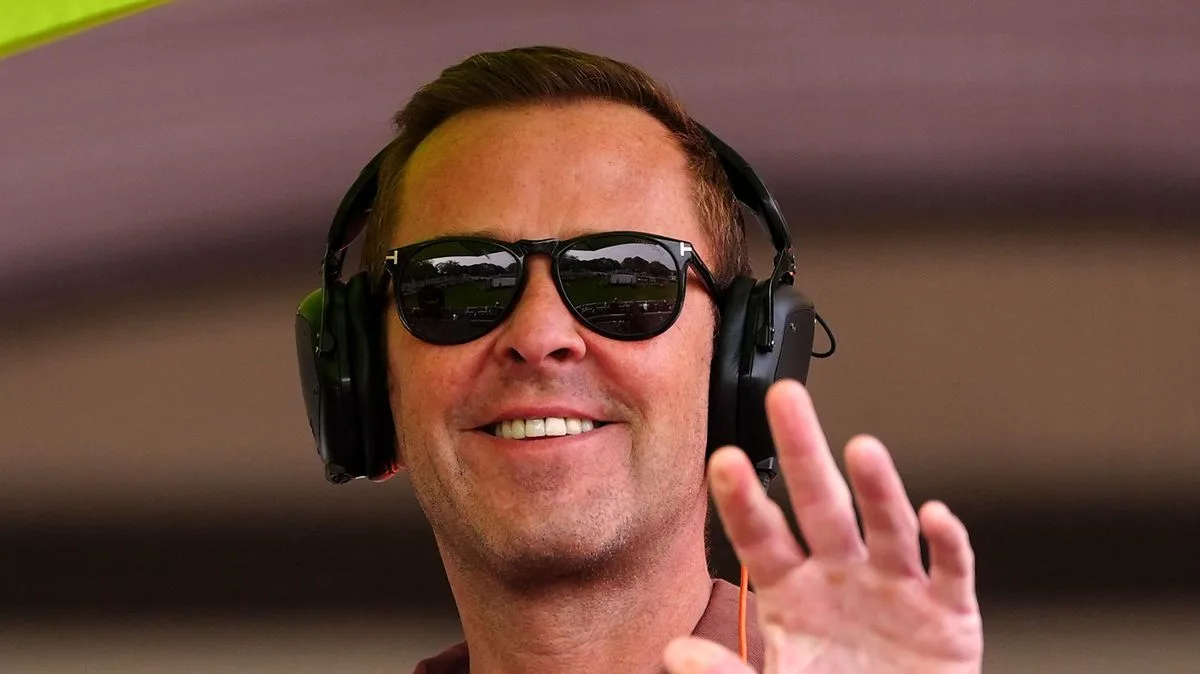 Scott Mills Faces Loss of Honorary Doctorate After BBC Sacking