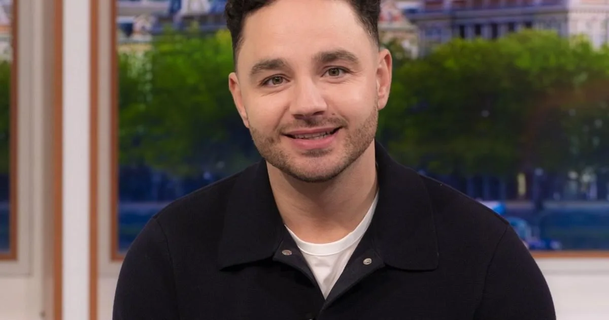 Adam Thomas recounts awkward encounter with brother Scott's girlfriend