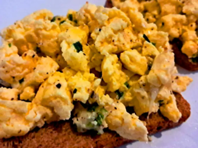 Scrambled Eggs Creamier With Sour Cream Instead of Milk
