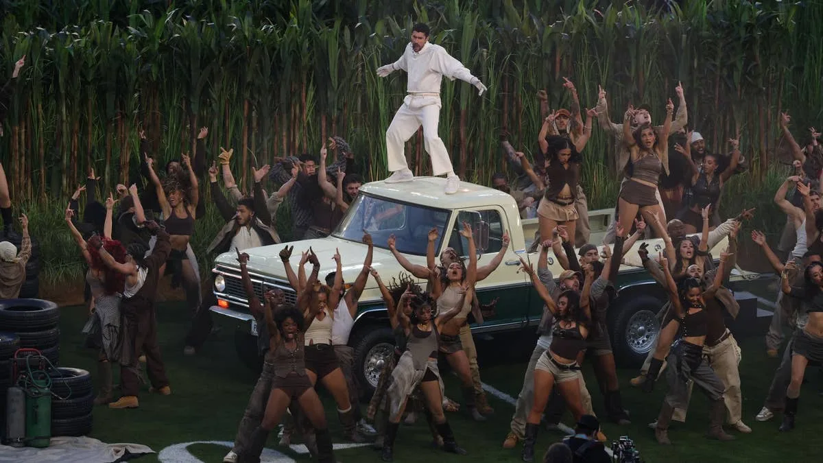 Seahawks Star Backs Bad Bunny's Super Bowl Halftime Show
