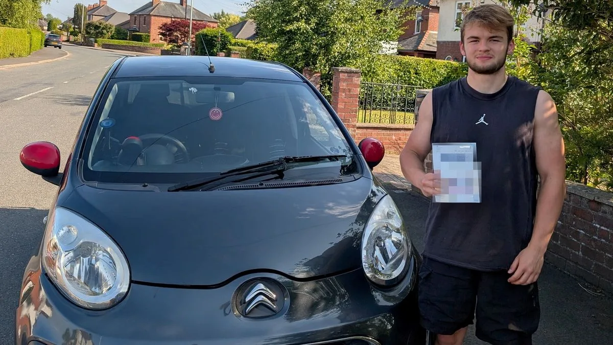 Teenager Passes Driving Test After Learning via YouTube, Saves Over £1,000