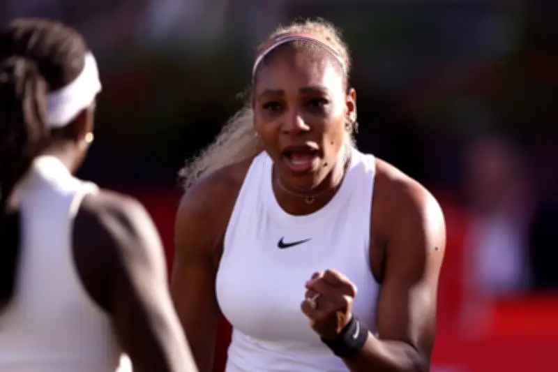 Serena Williams wins Queen's doubles return after 1,376 days