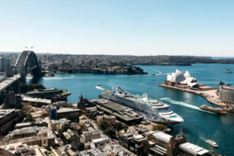 Shangri-La Sydney: Sky-High Luxury with Unrivalled Harbour Views