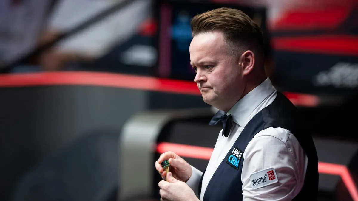 Shaun Murphy Fumes Over Lighting Issue at World Snooker Championship