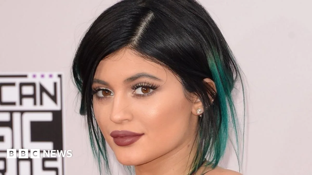 Kylie Jenner Admits to Lip Fillers After Months of Denial