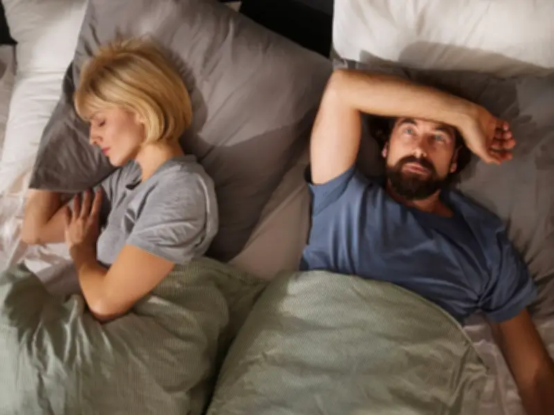Shoppers Praise Simba Cooling Mattress Topper for Heatwave Sleep Relief