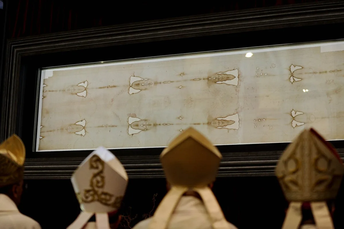 DNA Analysis of Shroud of Turin Suggests Indian Origin