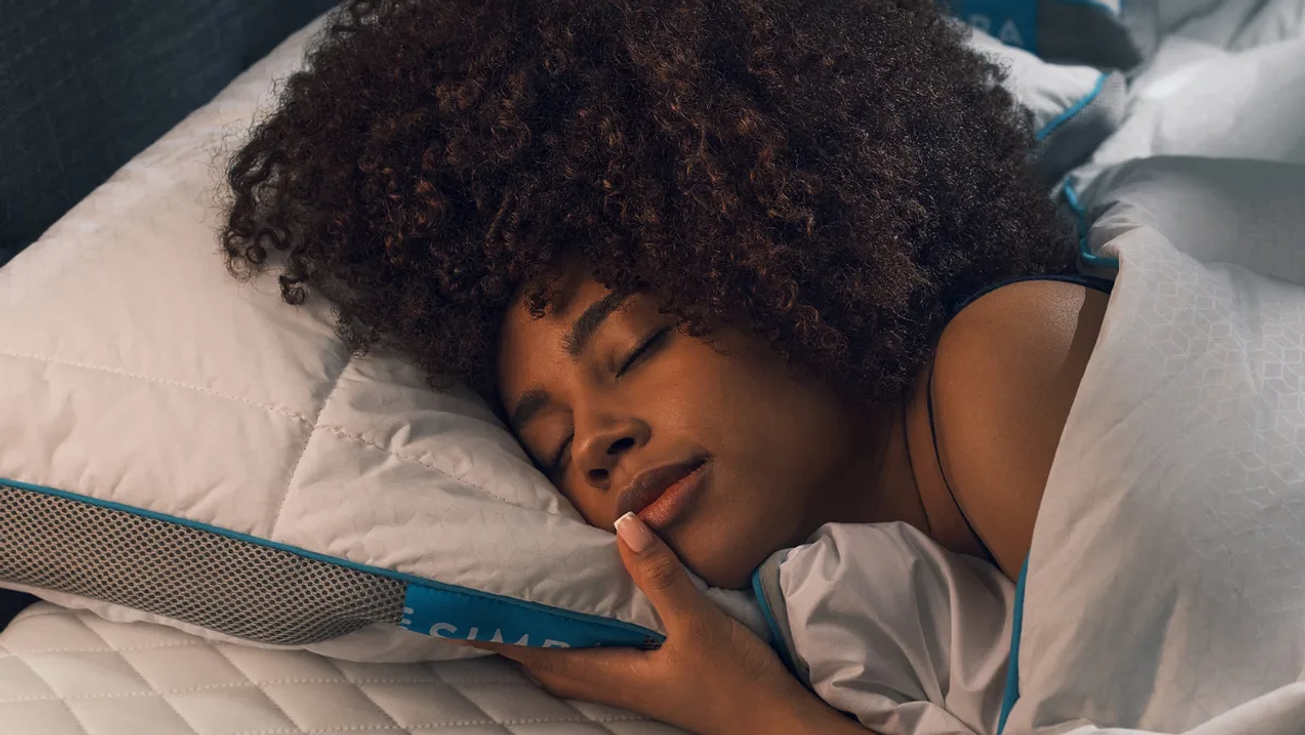 Simba Hybrid Pillow Hailed as 'Rocket-Scientist Comfort' for Summer Sleep