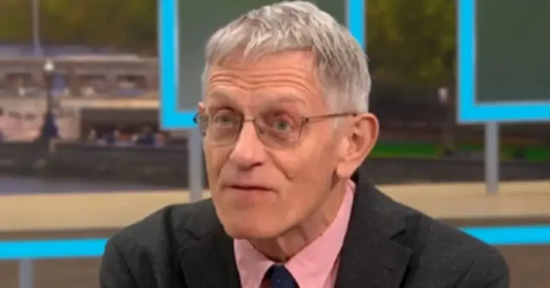 Simon Calder Urges Package Holidaymakers to Act Immediately on Complaints