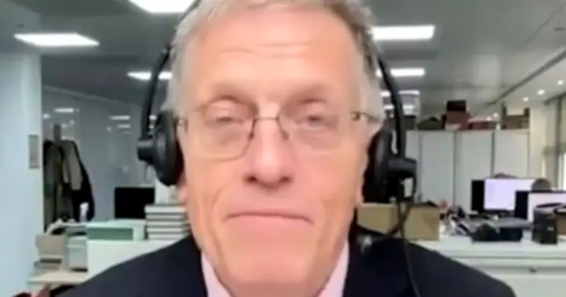 Simon Calder Warns Ryanair Family Seating Probe Could Get 'Very Messy'