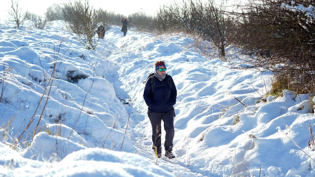 Sock Hack Prevents Slips On UK Snow And Ice
