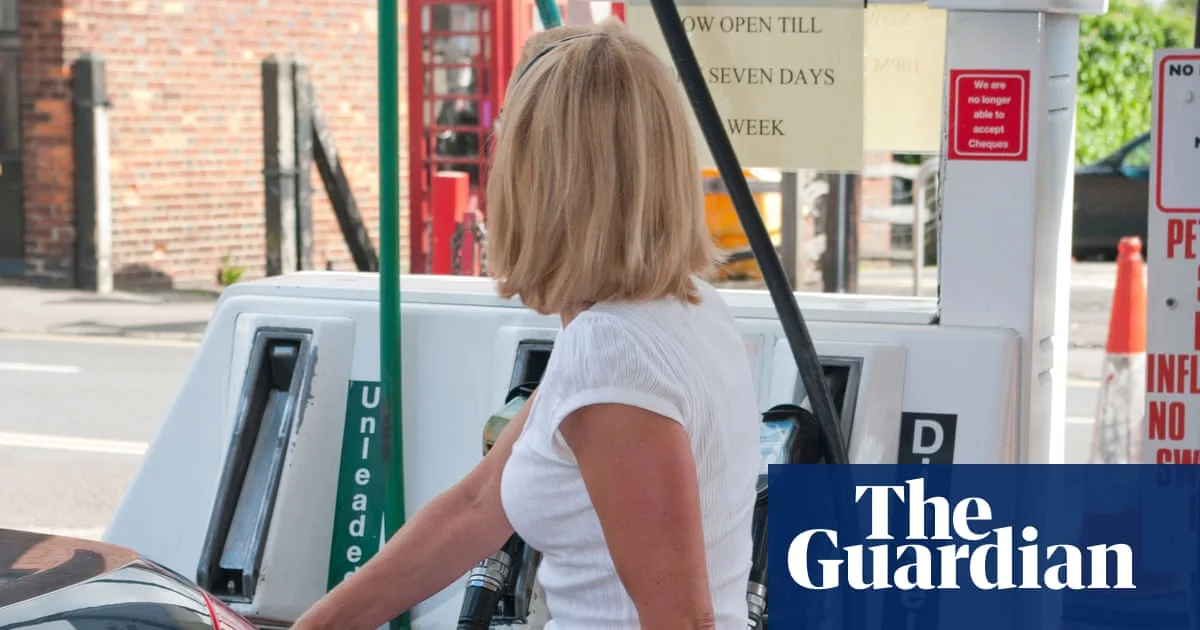 UK Inflation Holds Steady at 2.8% as Iran War Impact Proves Muted