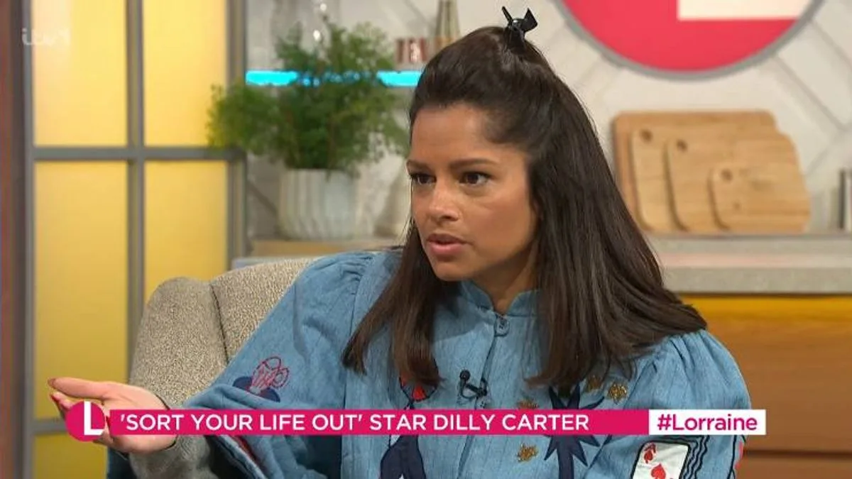 Sort Your Life Out Star Uses Vodka to Clean Jewellery