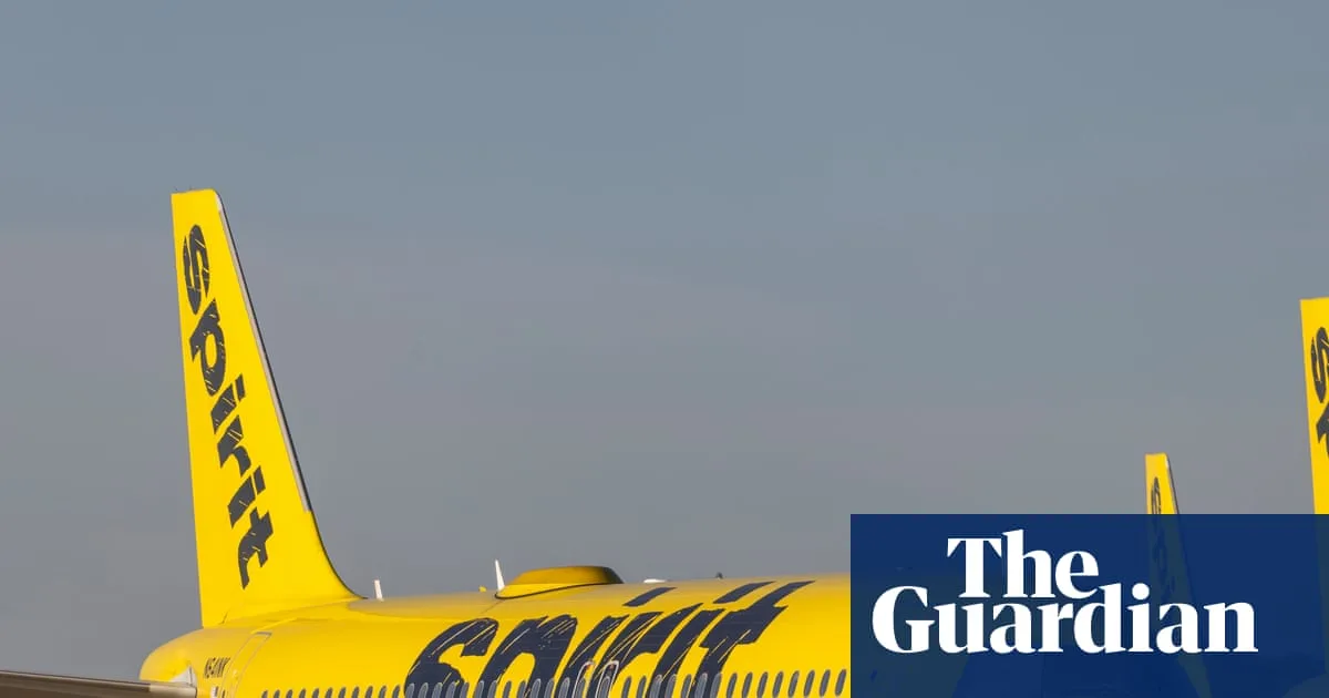 Spirit Pilot Honoured by Rival Airline After Final Flight Cancelled