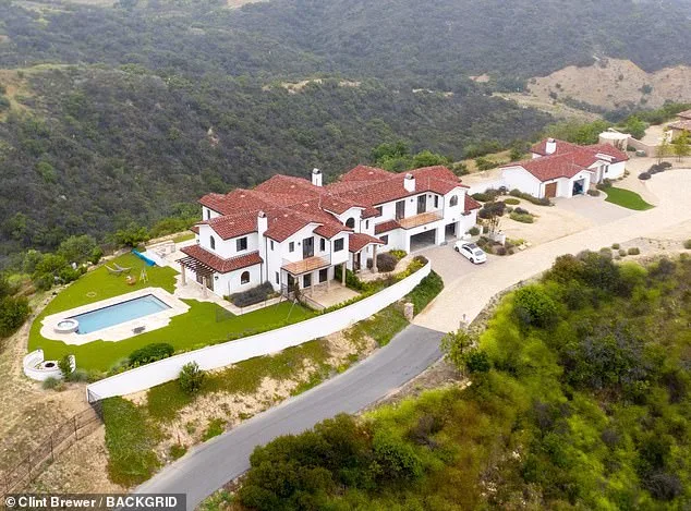 Bella Thorne Purchases $3.3M Canyon Estate in Topanga