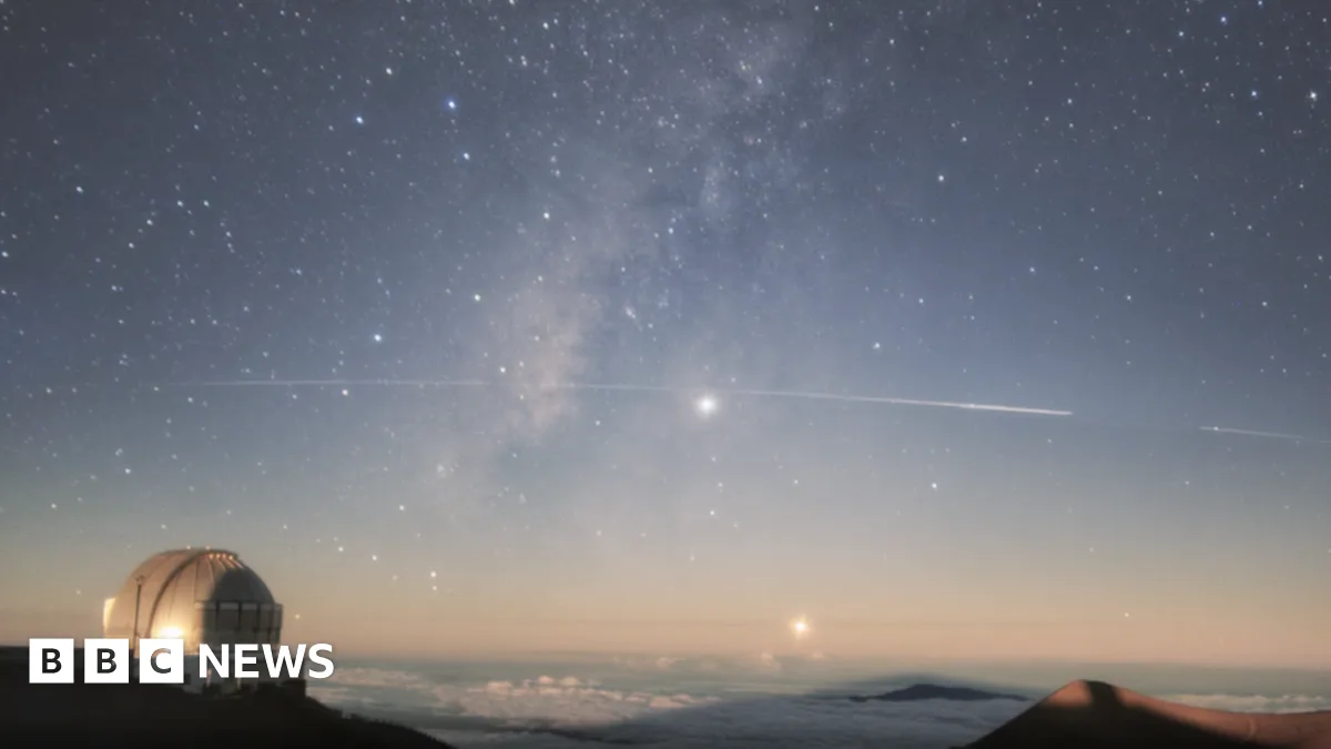Starlink Satellites Threaten Astronomy, Experts Warn