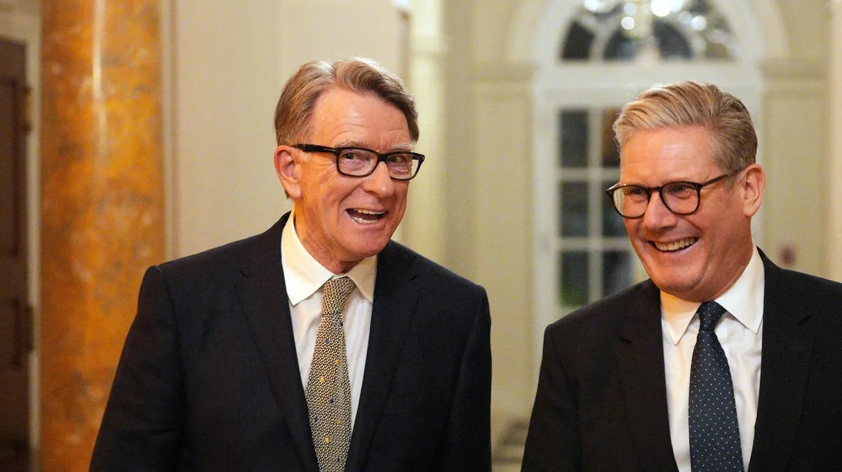 Starmer Chairs Cabinet After Mandelson Files Reveal Divisions