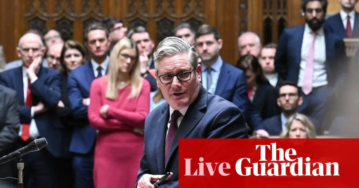 Starmer Faces Make-or-Break Commons Vote on Mandelson Documents