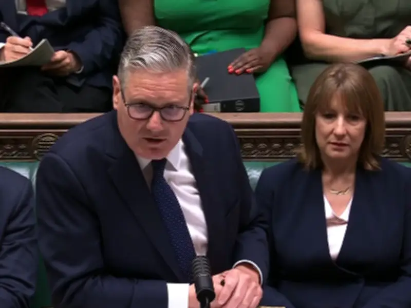 Starmer Faces PMQs Amid Resignation, Burnham Name Repeatedly Raised