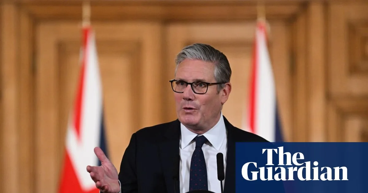 Starmer Faces Summer Deadline For Under 16 Social Media Ban