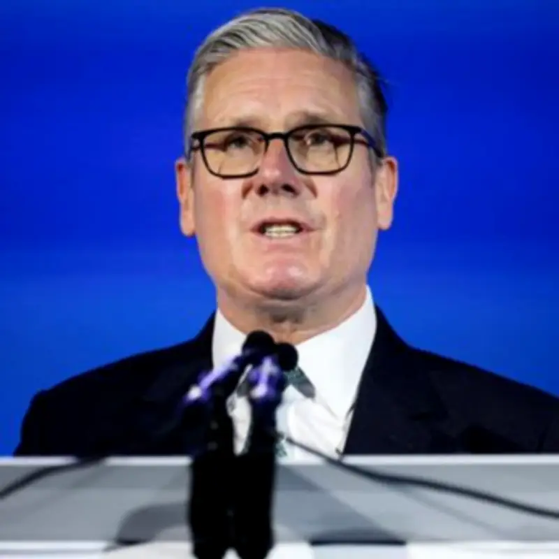 Starmer Ultimatum to Tech Giants: Stop Kids Sending Nude Images or Face Law