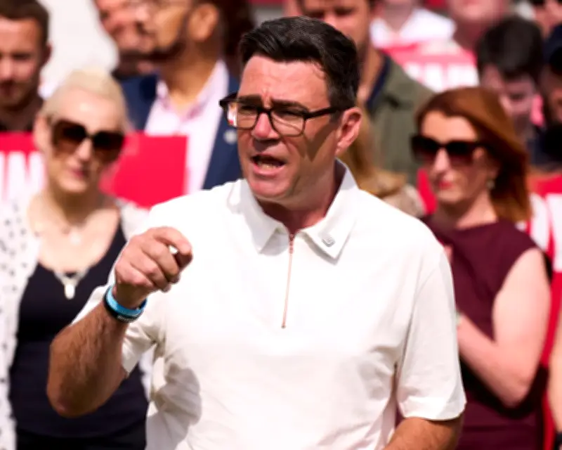 Starmer Under Pressure as Burnham Allies Push for Leadership Change