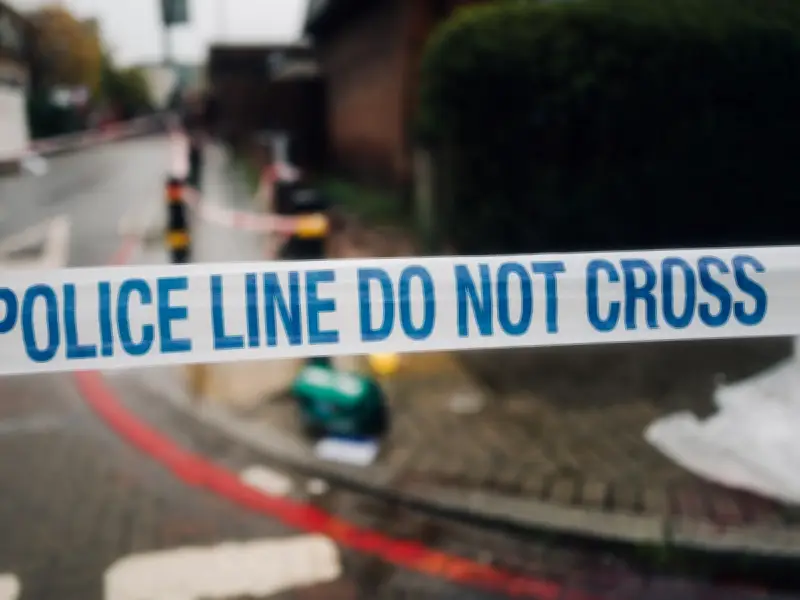 Starving Girl, 4, Found Beside Dead Mother in French Flat