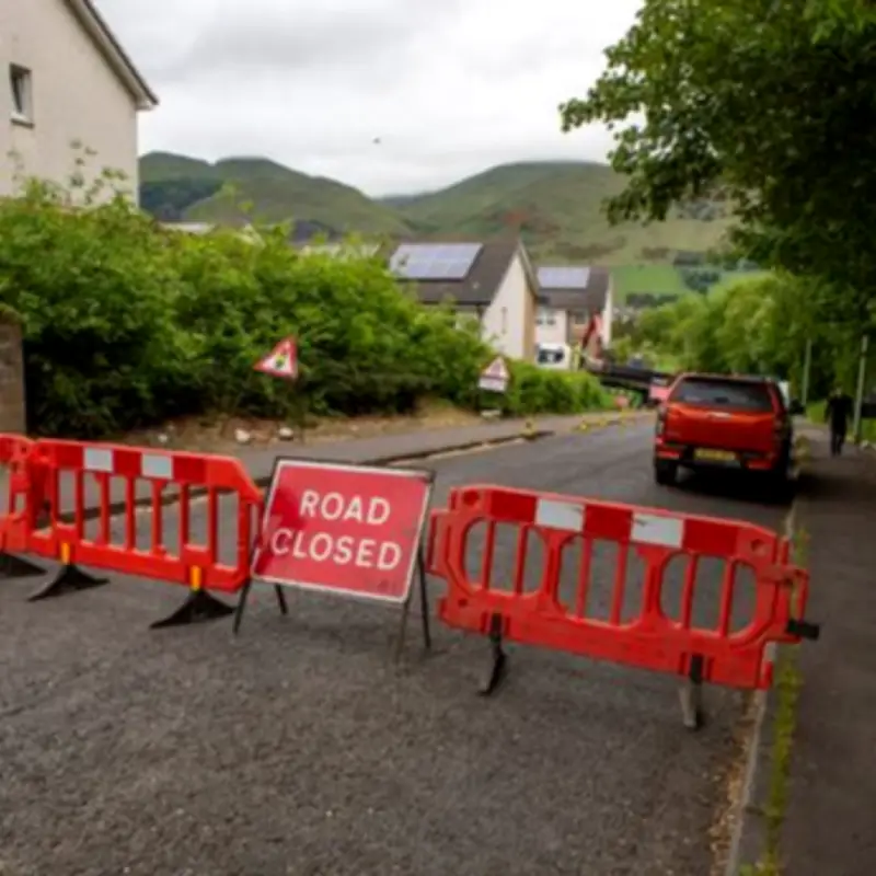 Stirling Uni Offers Temporary Housing to Coalsnaughton Residents After Ground Movement