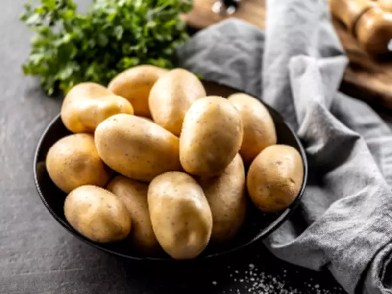 Store Potatoes in Fridge or Dark Spot to Prevent Sprouting for 6 Months