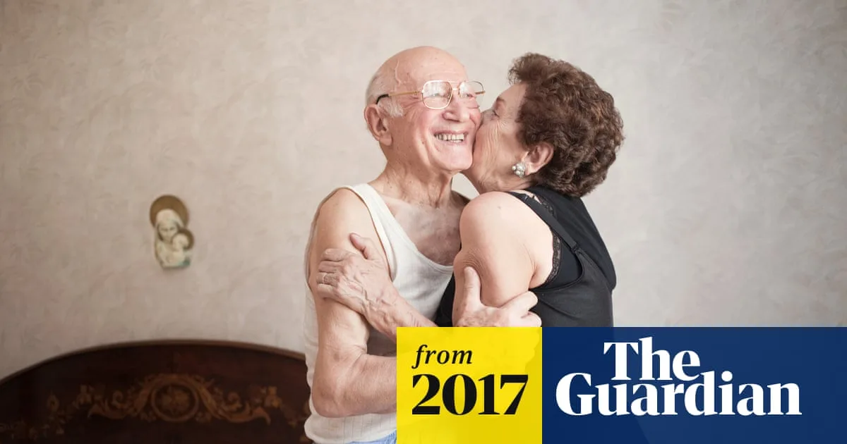 Sexual Desire Doesn't Fade With Age, Study Finds