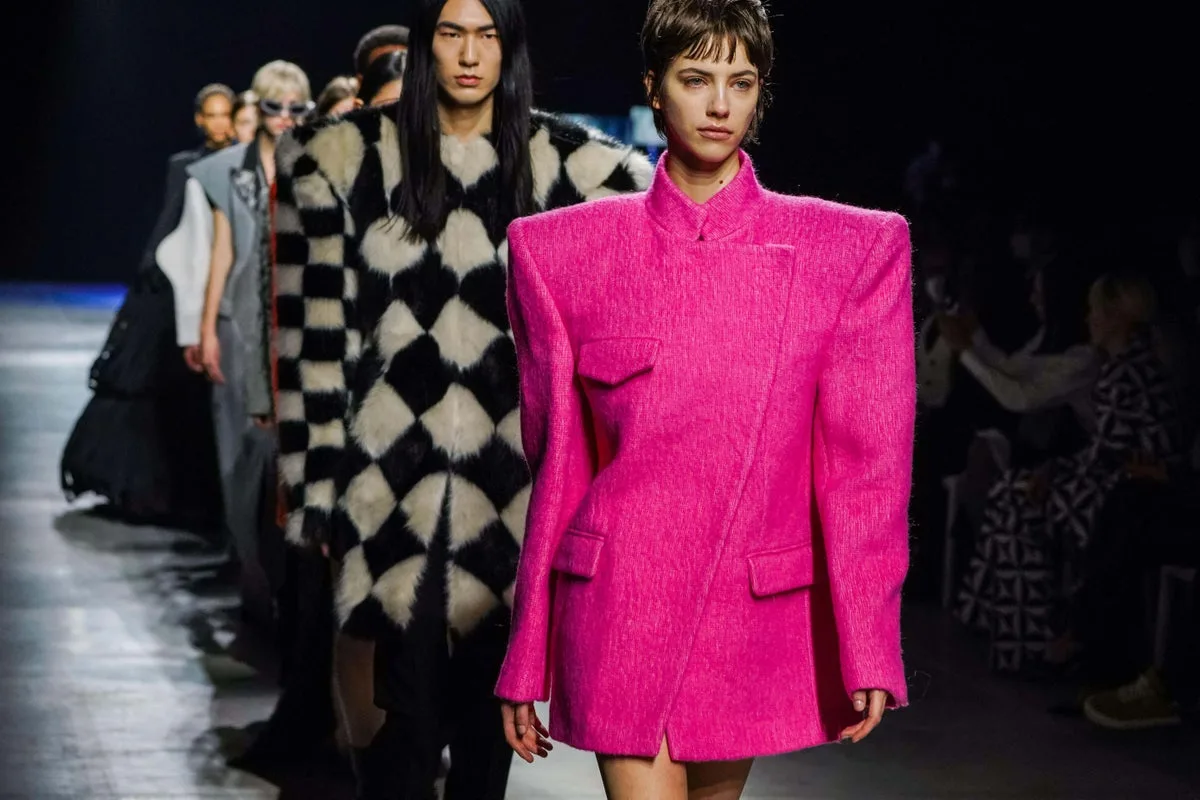 How to Style Big Shoulders Now the Eighties Are Back