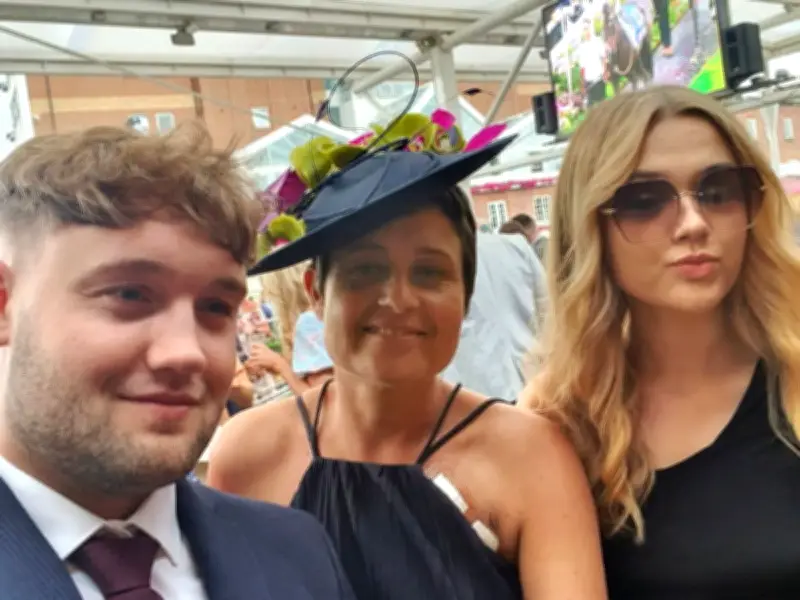 Super-fit mum's metallic taste in mouth turned out to be incurable cancer