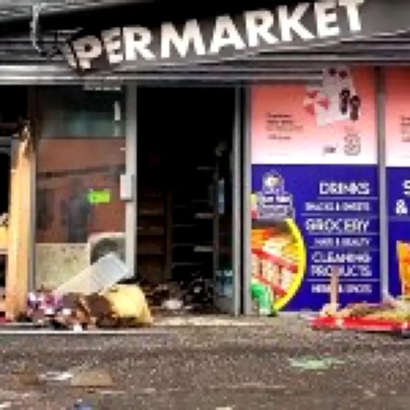 Supermarket targeted in 2024 riots damaged again in Belfast unrest