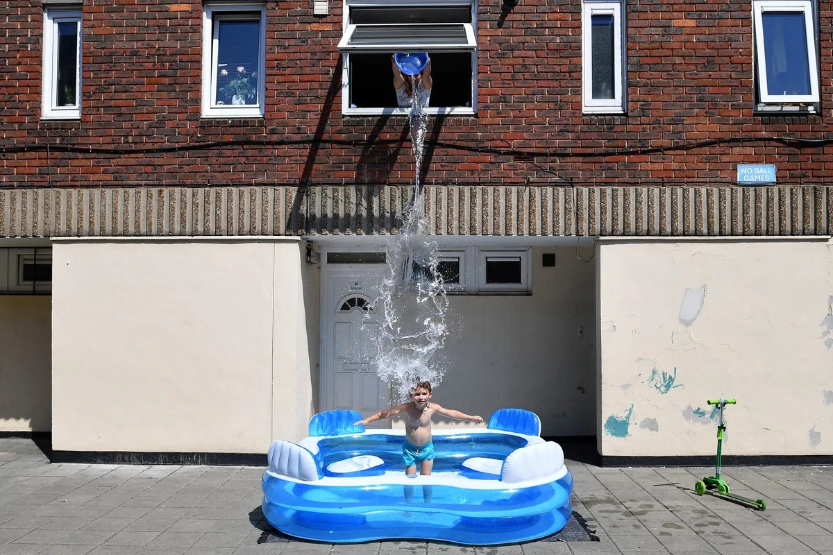 Swap Paddling Pools for Water Blasters in Heatwave, Britons Urged