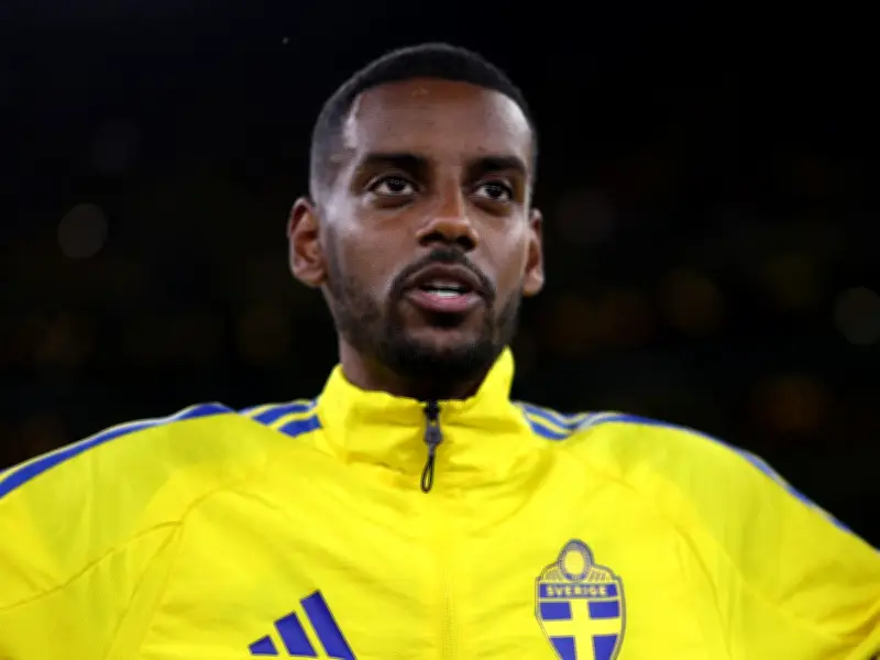 Swedish Media Praise Alexander Isak After World Cup Performance