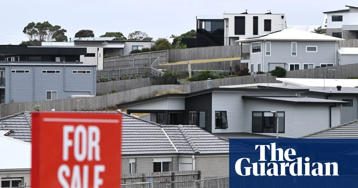 Sydney and Melbourne Property Listings Hit 10-Year Low as Prices Fall