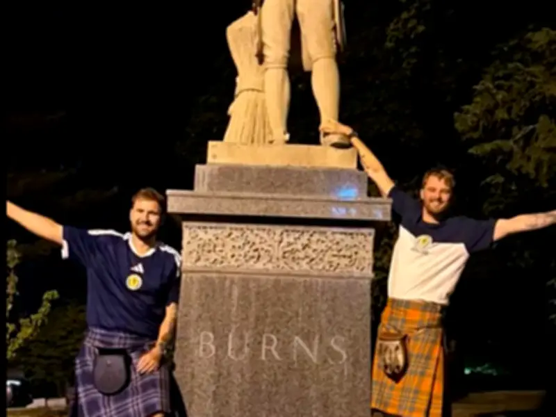 Tartan Army Give Boston Robert Burns Statue Traffic Cone Treatment