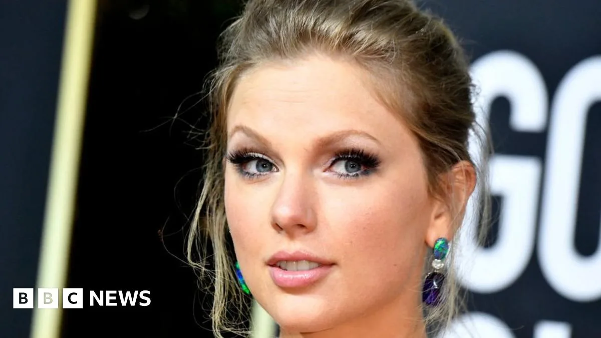 Taylor Swift's Family Enters Legal Fight Over Masters