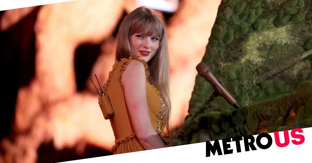 Taylor Swift handles wardrobe malfunction with style during Eras Tour