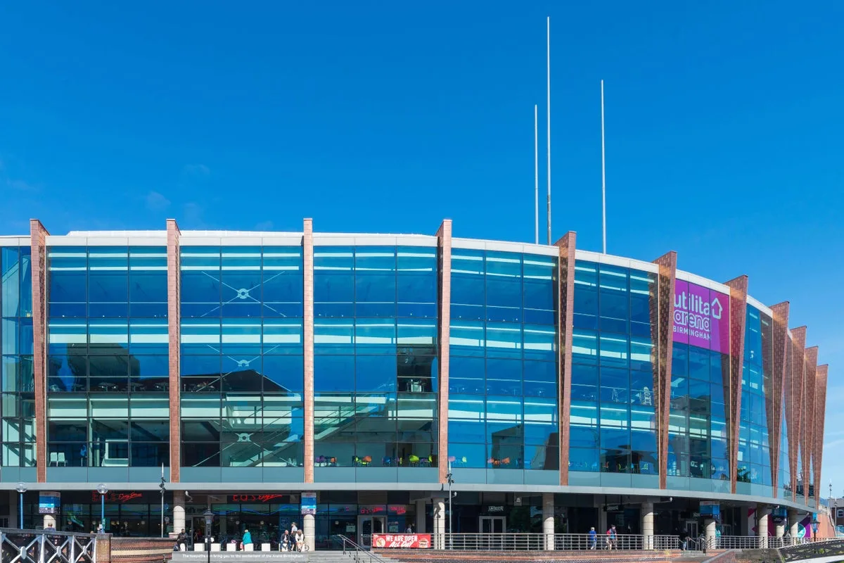 Teenager Charged After Bomb Hoax Halts Peter Kay Show
