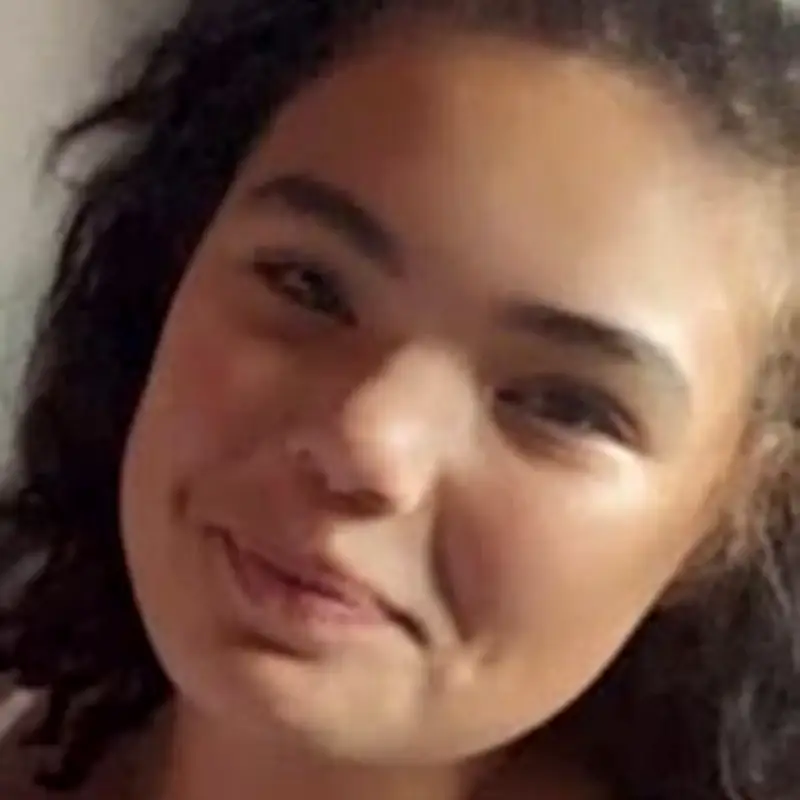 Teen crushed between lamppost and van by boyfriend after baby visit