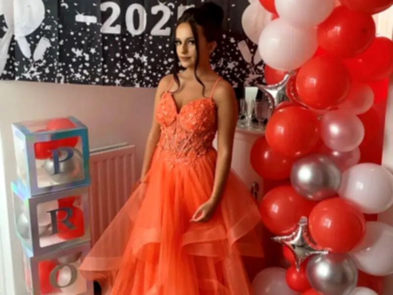 Teenage Girl Killed in Gateshead Crash; Family 'Broken Into a Million Pieces'