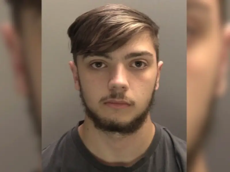 Teenager jailed for sexual assault on primary school girl