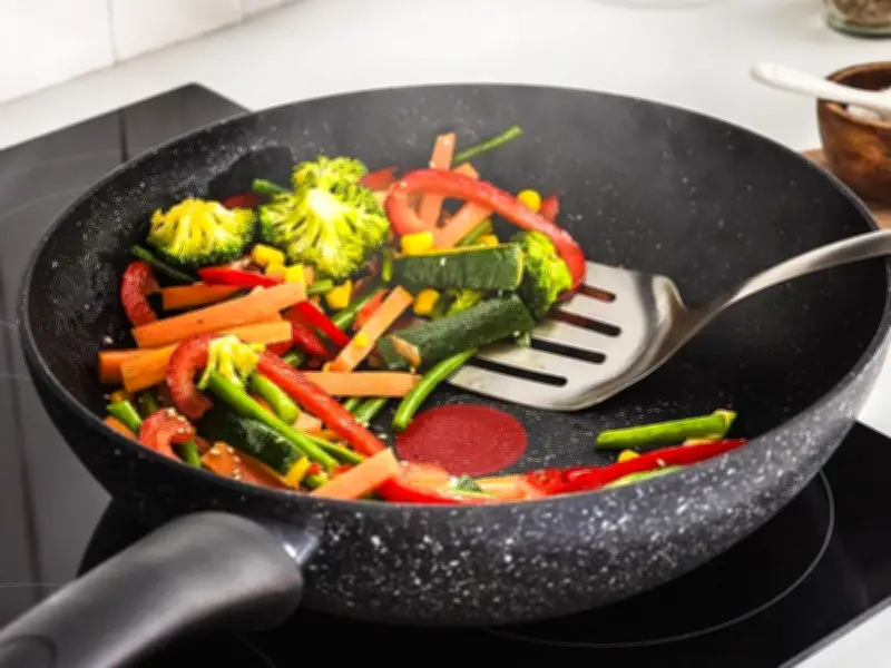 Tefal Cuts 40% Off 'Super Durable' Non-Stick Pan Set That 'Washes Well'