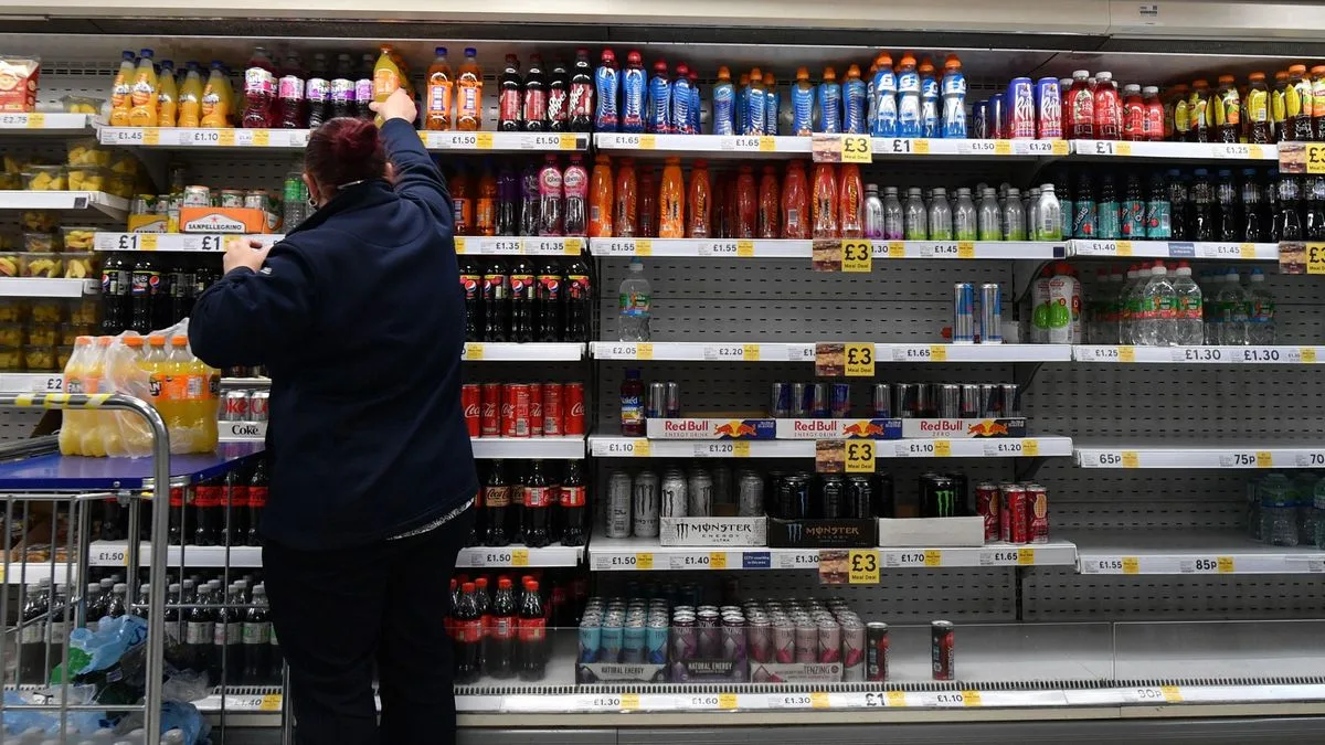 Tesco Shoppers Mock 'Worst Meal Deal' with Mango Main