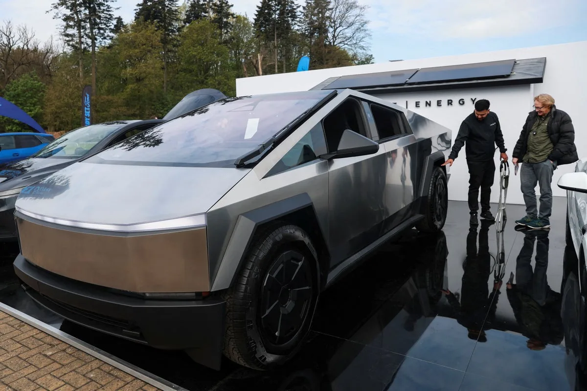 Tesla Recalls Cybertrucks Over Wheel Detachment Risk