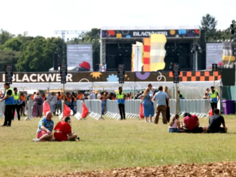 The Cure Fans Allowed Extra Water and Fans at Blackweir Live Amid Heatwave