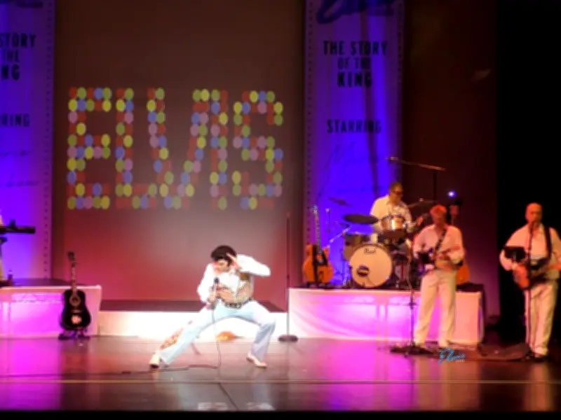 The Elvis Years: The Ultimate Tribute to the King of Rock 'n' Roll
