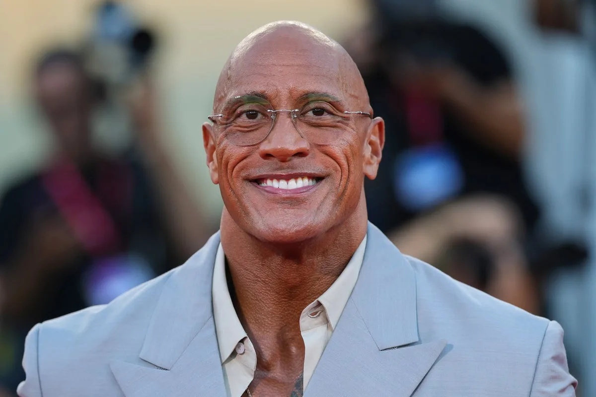 Dwayne Johnson Weeps as 'The Smashing Machine' Receives 15-Minute Standing Ovation at Venice